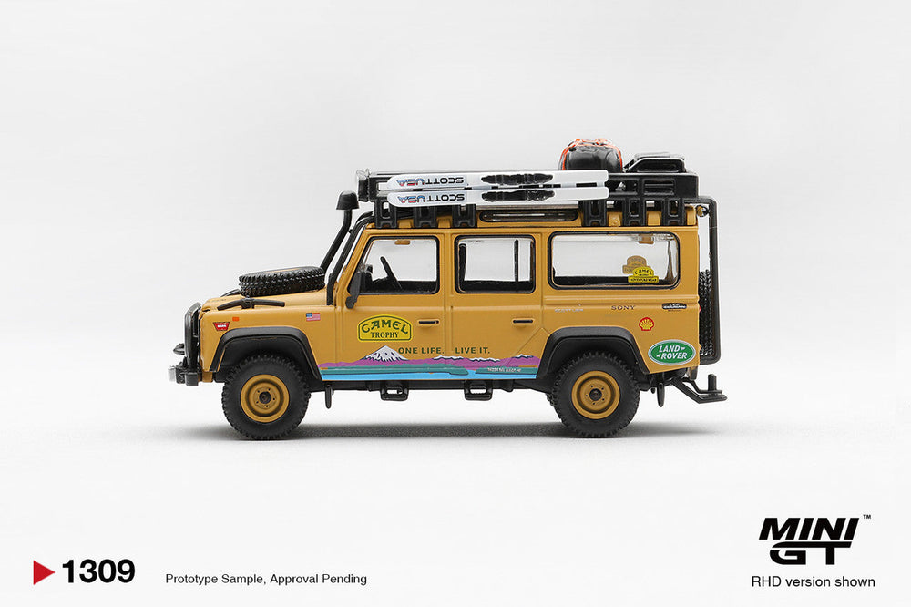 MiniGT Land Rover Defender 110 1998 Camel Tierra Blister 1:64 Car 1309-BL
