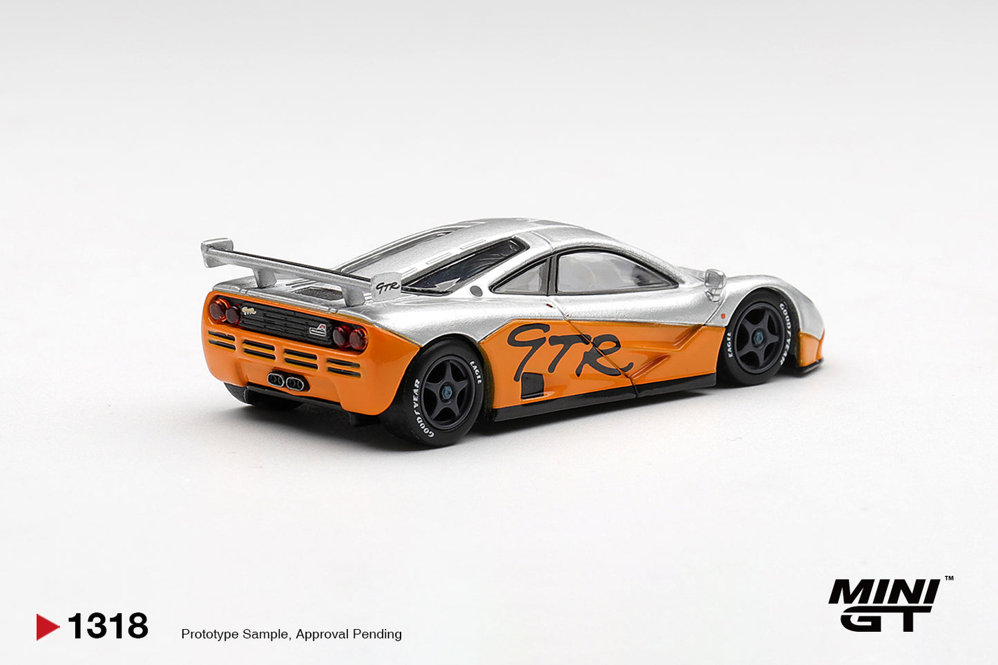 MiniGT Mclaren F1 GTR 1995 Presentation 1:64 Diecast Car 1318-L