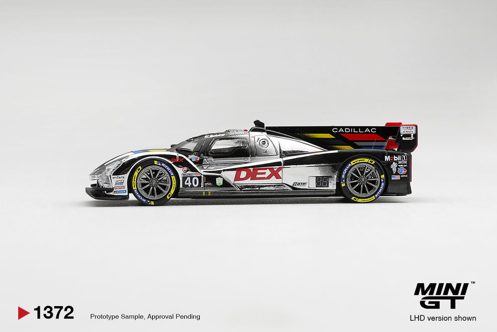 MiniGT Cadillac V-Series.R No.40 Wayne Taylor Racing 2025 1:64 Diecast 1372-L