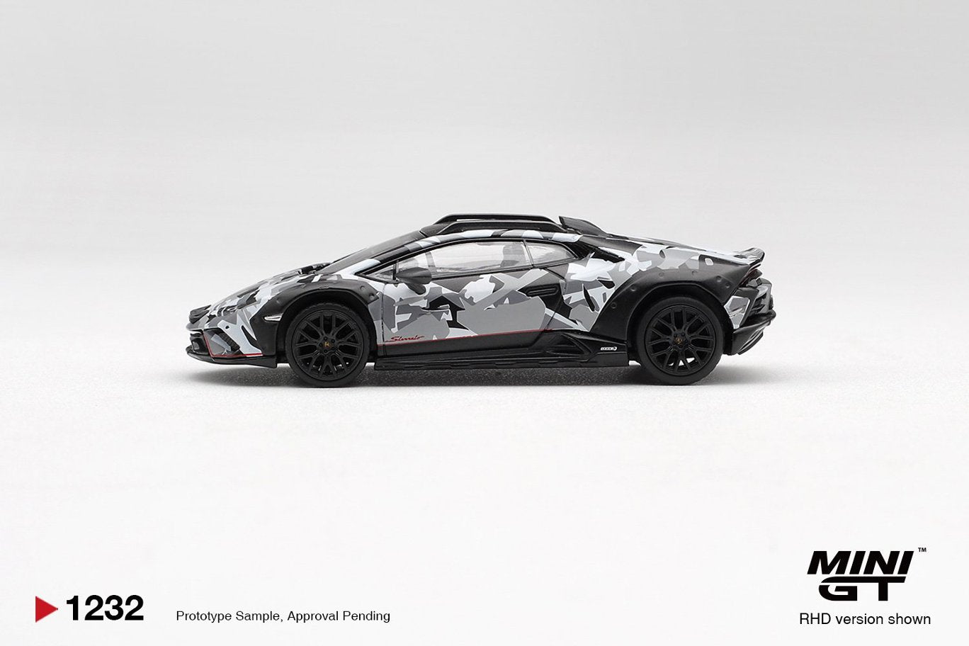 MiniGT Lamborghini Huracan Sterrato All Terrain Set 1:64 Car MGTS0026