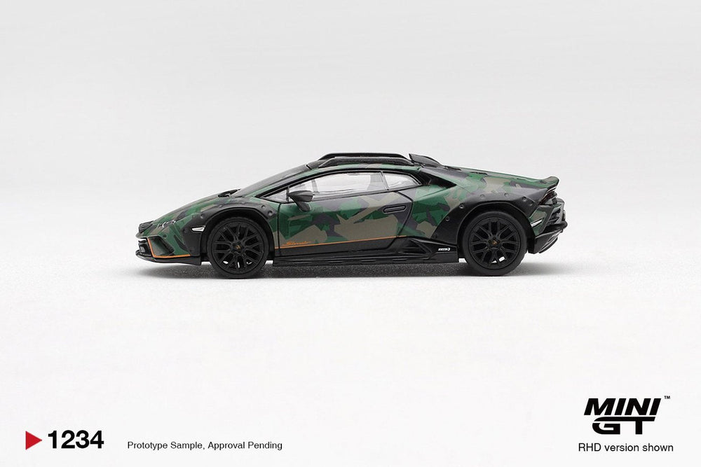 MiniGT Lamborghini Huracan Sterrato All Terrain Set 1:64 Car MGTS0026