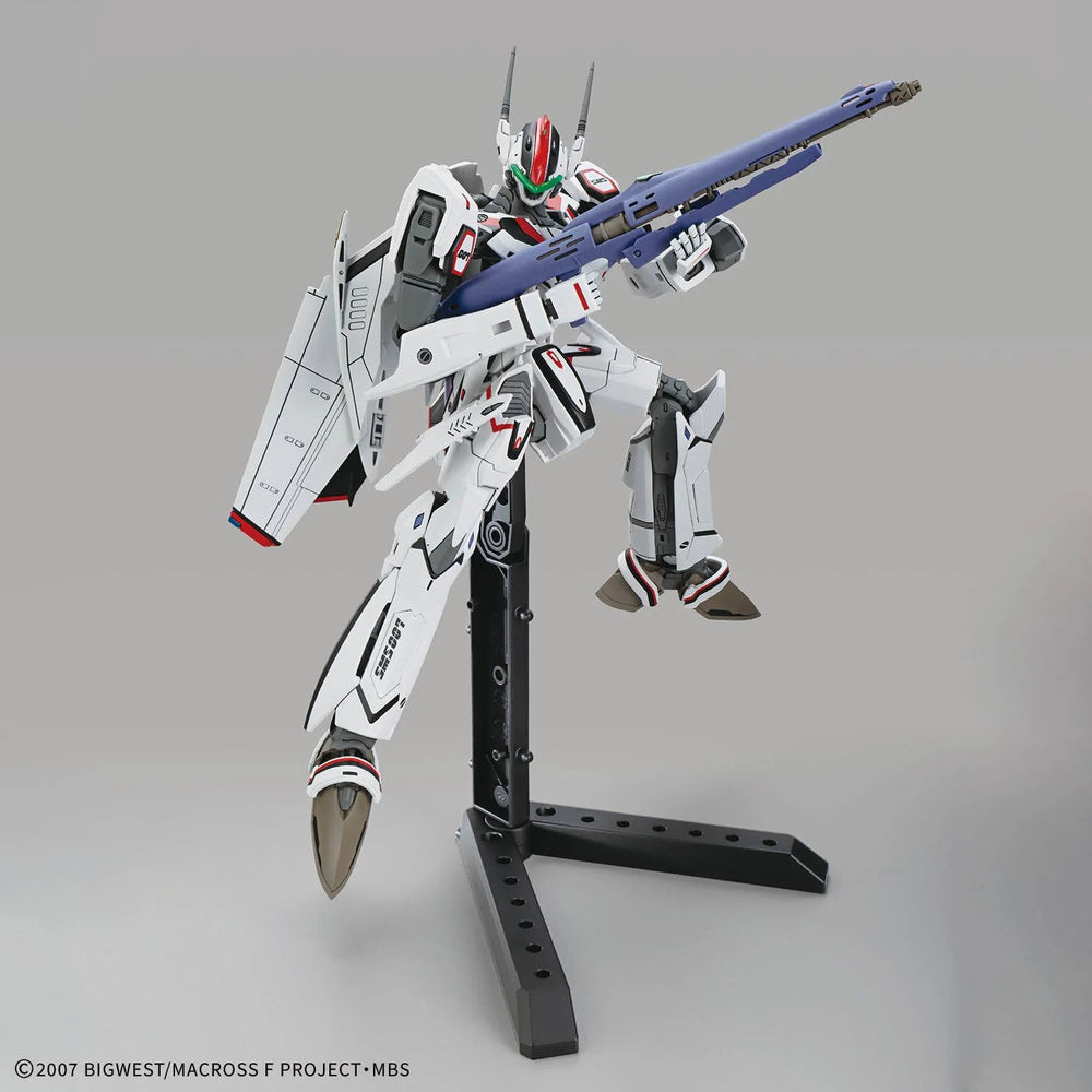 Bandai HG VF-25F Messiah Valkyrie Alto Custom Deluxe Set Model Kit MK72047