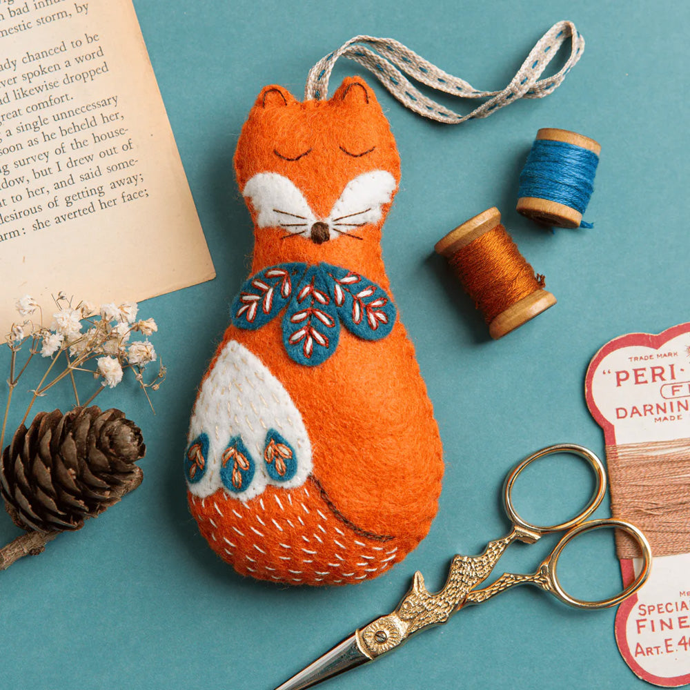 Corinne Lapierre Folk Embroidered Fox Felt Craft Mini Kit