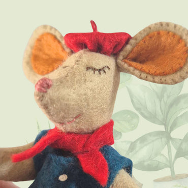 Corinne Lapierre Little Mouse in Paris Felt Craft Mini Kit