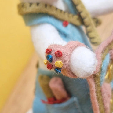 Corinne Lapierre Little Mouse Makes a Quilt Felt Craft Mini Kit