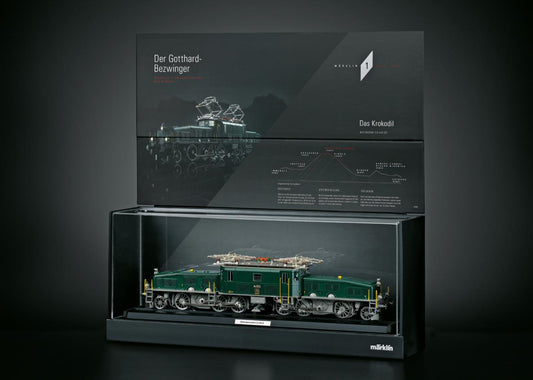 Marklin Presentation Display Case for Ce6/8 II Locomotive MN341065 1 Gauge