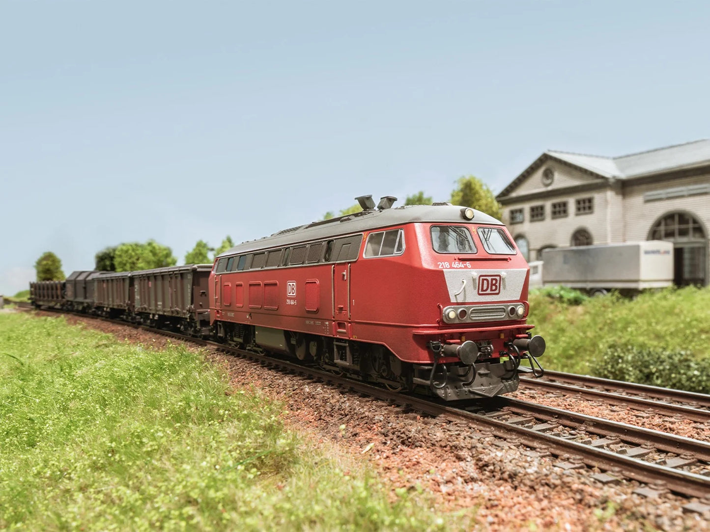 Marklin 39217 DBAG BR218 464-6 Diesel Locomotive V (~AC-Sound) HO Gauge