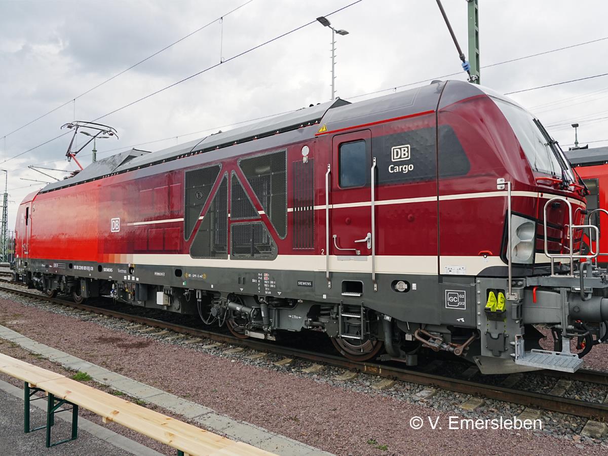 Marklin DB Cargo BR249 001 Dual Mode Locomotive VI (~AC-Sound) 39293 HO Gauge
