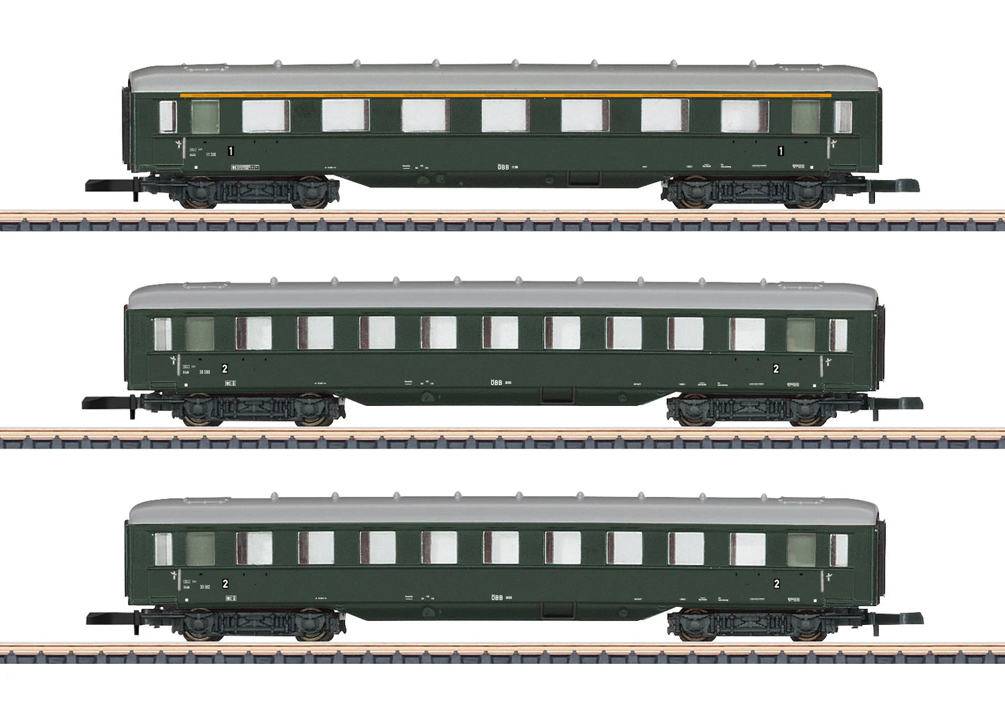Marklin OBB Skirted Coach Set (3) III MN87107 Z Gauge