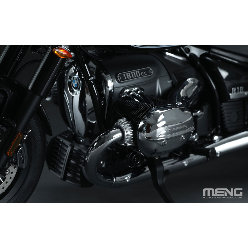 Meng MT-006S BMW R 18 Classic Pre-Coloured Edition 1:9 Model Kit