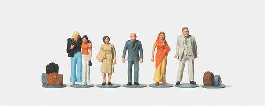 Merten 212523 Foreign Travellers (6) Figure Set HO