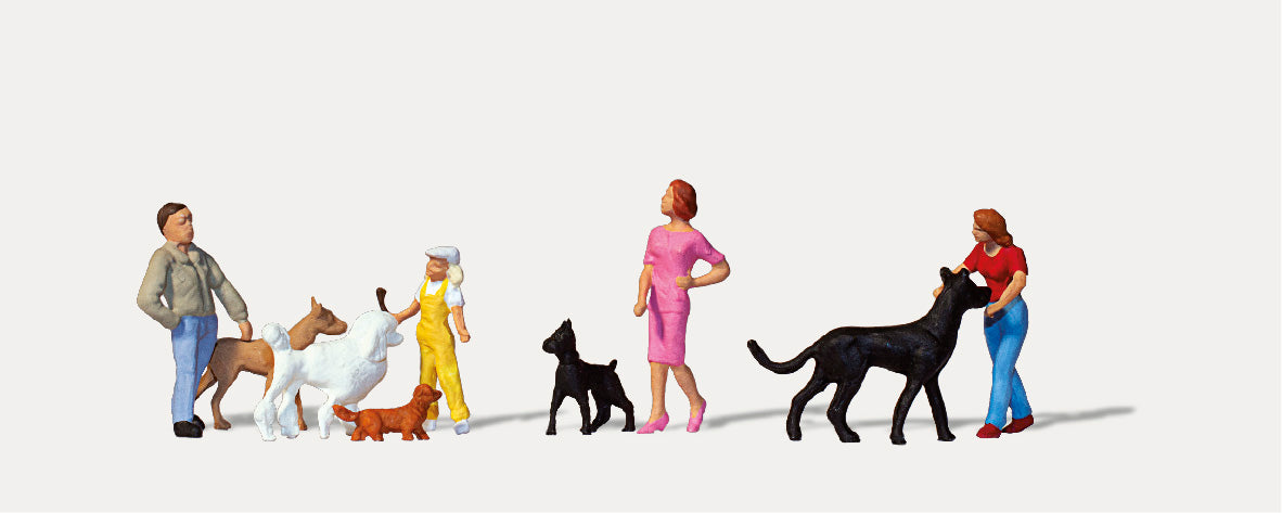 Merten Dog Training School (4+5) Figure Set MRT0212589 HO Gauge