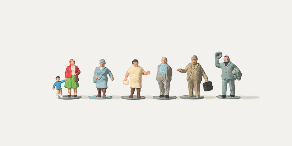 Merten 272399 Chubby Passengers Alone (7) Figure Set N Gauge
