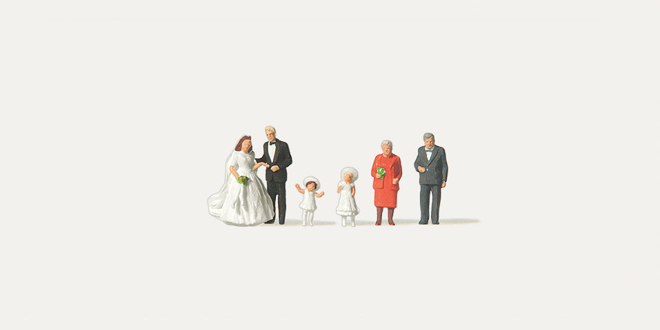 Merten 272535 Wedding Group (6) Figure Set N Gauge