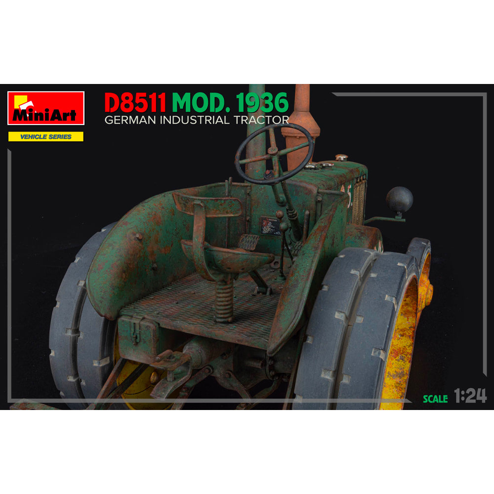 Miniart 24005 German Industrial Tractor D8511 Mod. 1936 1:24 Model Kit