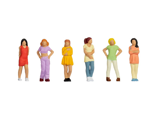 Noch Teenage Girls (6) Figure Set N15517 HO Gauge