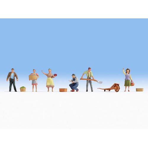 NOCH Farmers (6) w/ Accessories Figure Set HO Gauge Scenics 15617