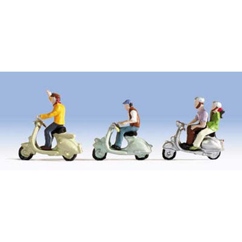 NOCH Scooter Riders (3) Figure Set HO Gauge Scenics 15910