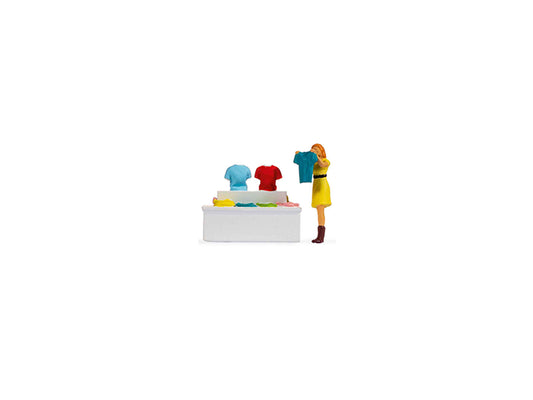 Noch Clothes Shopping (Woman) Tiny Scenes Set 16508 HO Gauge