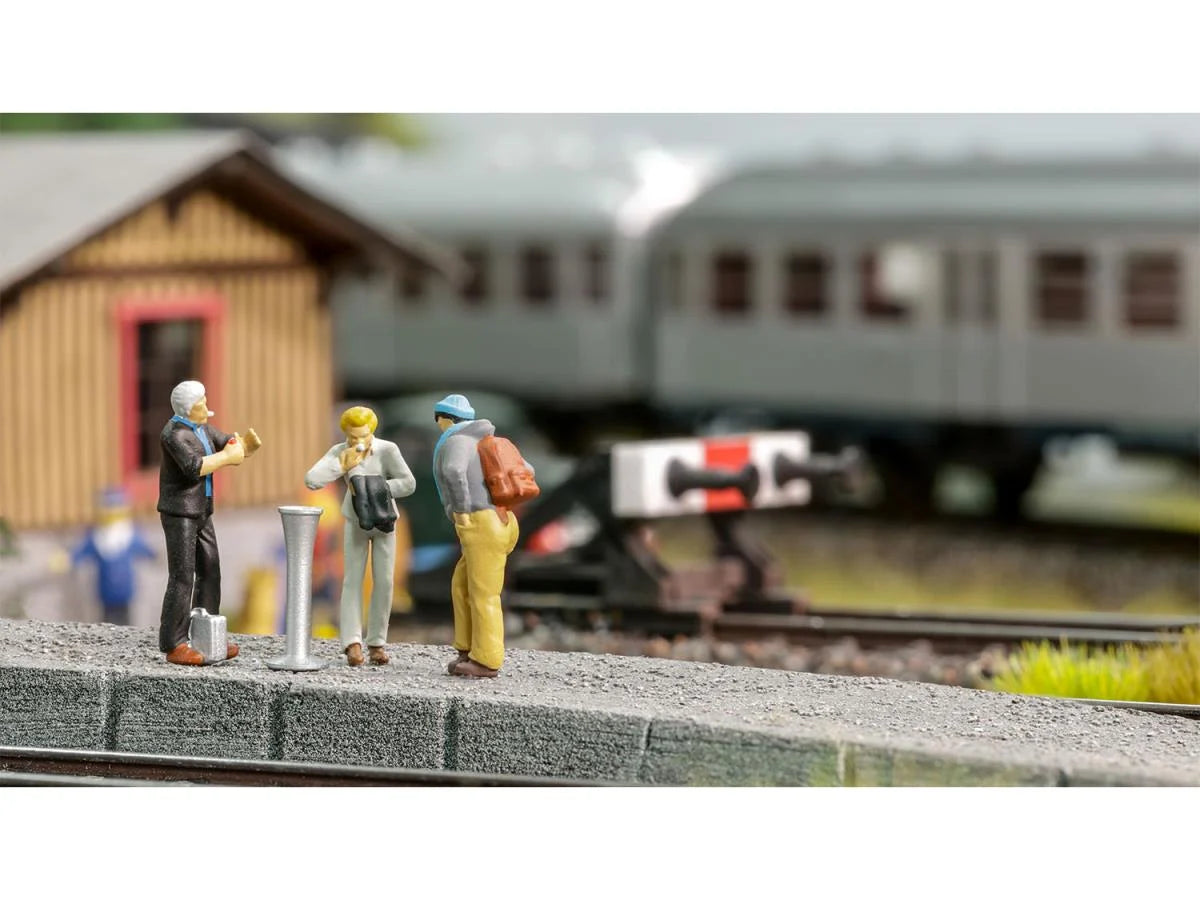 Noch Smoking Break Funny Scenes Figure Set N16604 HO Gauge