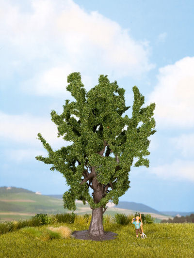 NOCH Oak Classic Tree 15cm HO Gauge Scenics 25860