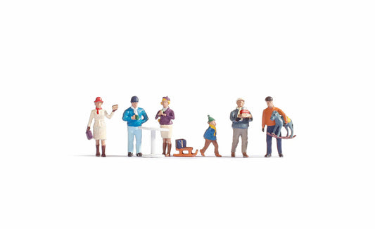 Noch Christmas Market (6) and Accessories Figure Set N Gauge 36926