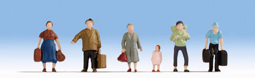 Noch Pedestrians with Luggage (6) Hobby Figure Set N Gauge 38115