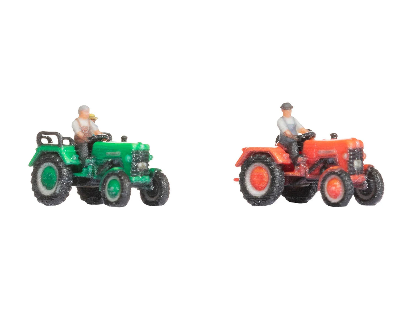 Noch McCormick D Tractor (2) Red/Green 3D Master Vehicle Set N44609 Z Gauge