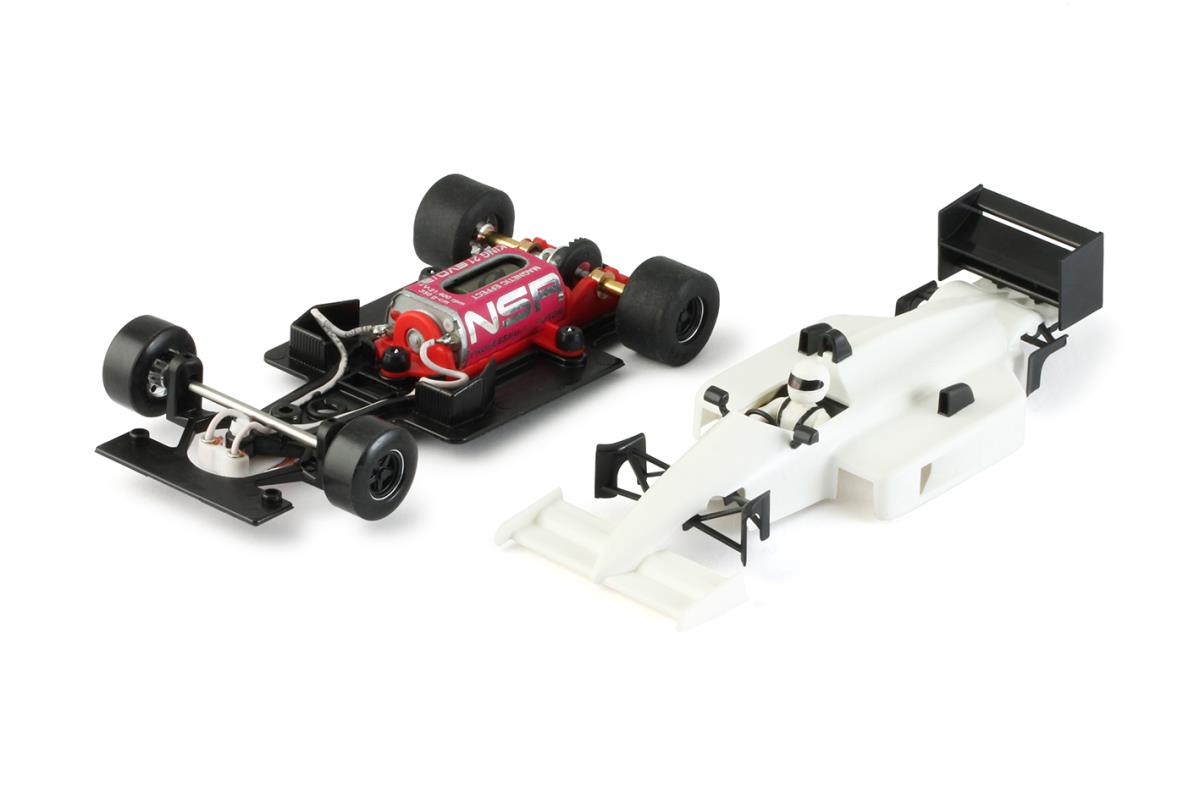NSR Formula NSR 86/89 White Kit IL King EVO3 21k NSR0162IL 1:32 Scale