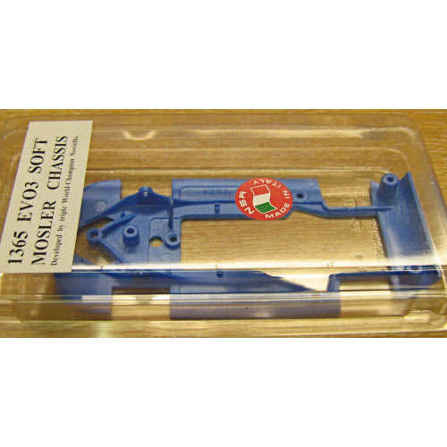 NSR EVO3 Soft Blue Lowered Mosler Chassis (1mm Wide Rear Tyre) NSR1365