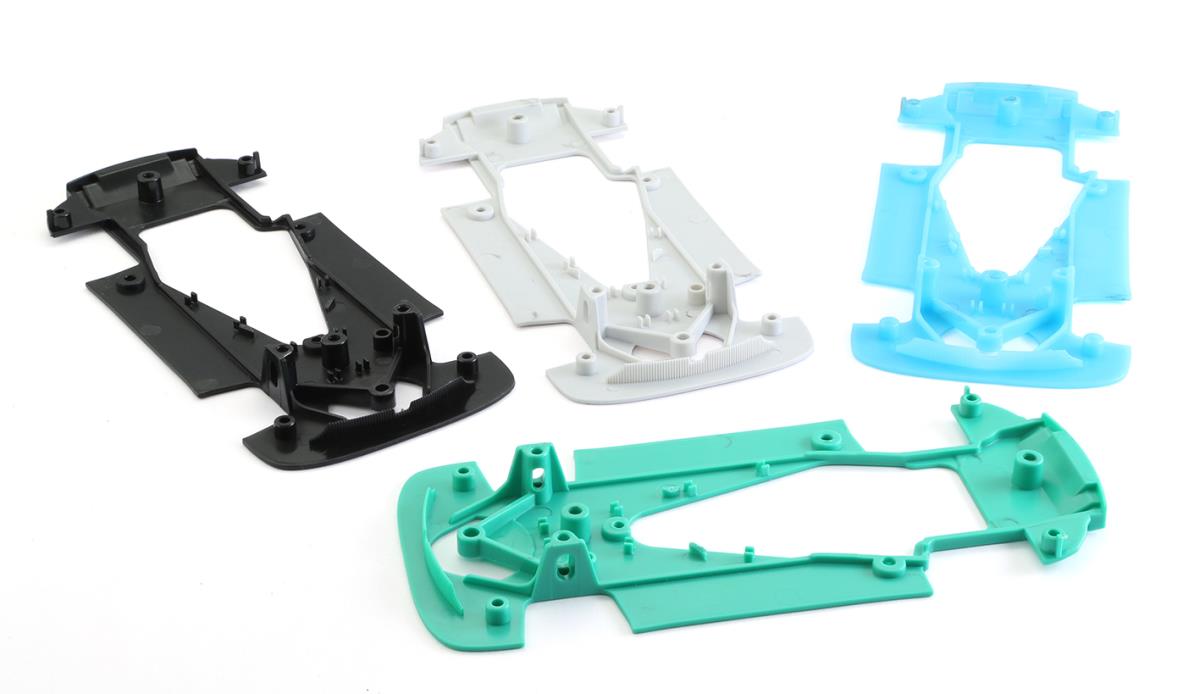 NSR Mercedes-AMG GT3 Medium Black Chassis for TRI/AW/IL/SW 1:32 1605