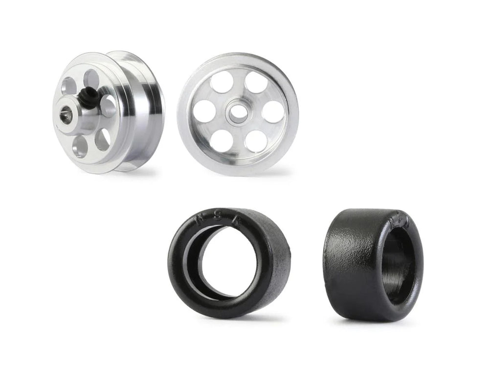 NSR 3/32 Rear Slick RTR 19x10.5 Zero Grain 16mm (5002/5271Z) NSR9086 1:32