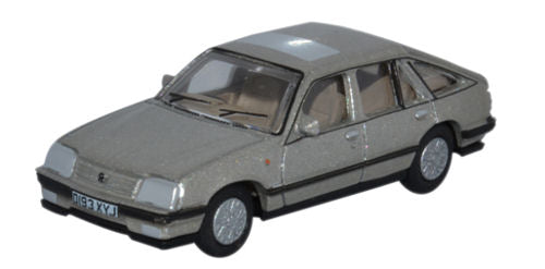 Oxford Diecast 76CAV001 Vauxhall Cavalier Champagne Platinum OO Gauge