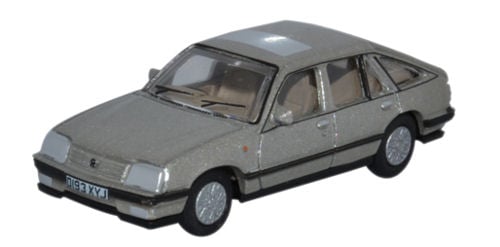 Oxford Diecast 76CAV001 Vauxhall Cavalier Champagne Platinum OO Gauge