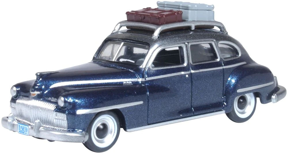 Oxford Diecast 87DS46004 DeSoto Suburban 1946-48 Butterfly Blue/Crystal Grey HO