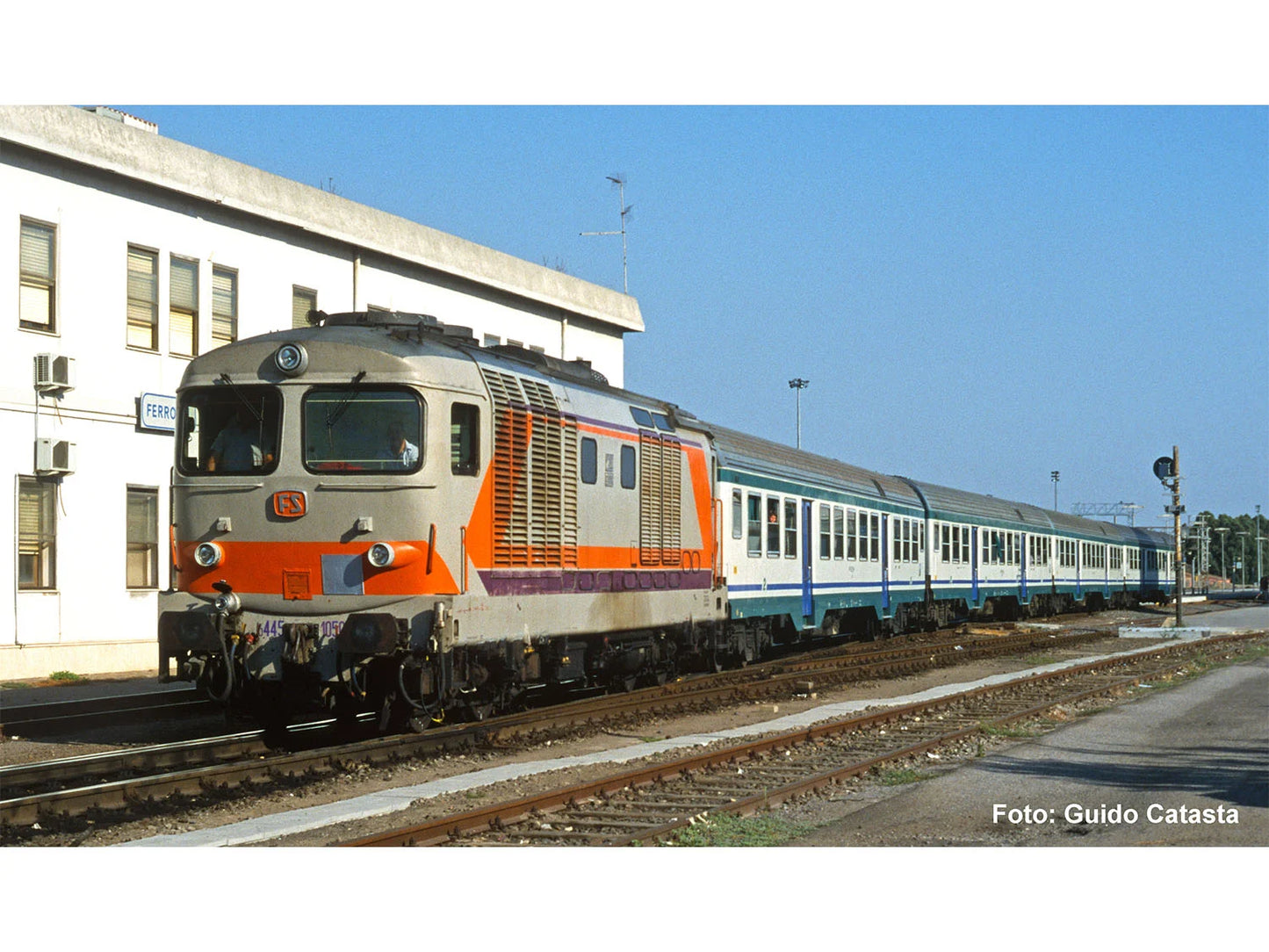 Piko 22032 Expert FS D.445 Diesel Locomotive IV HO Gauge