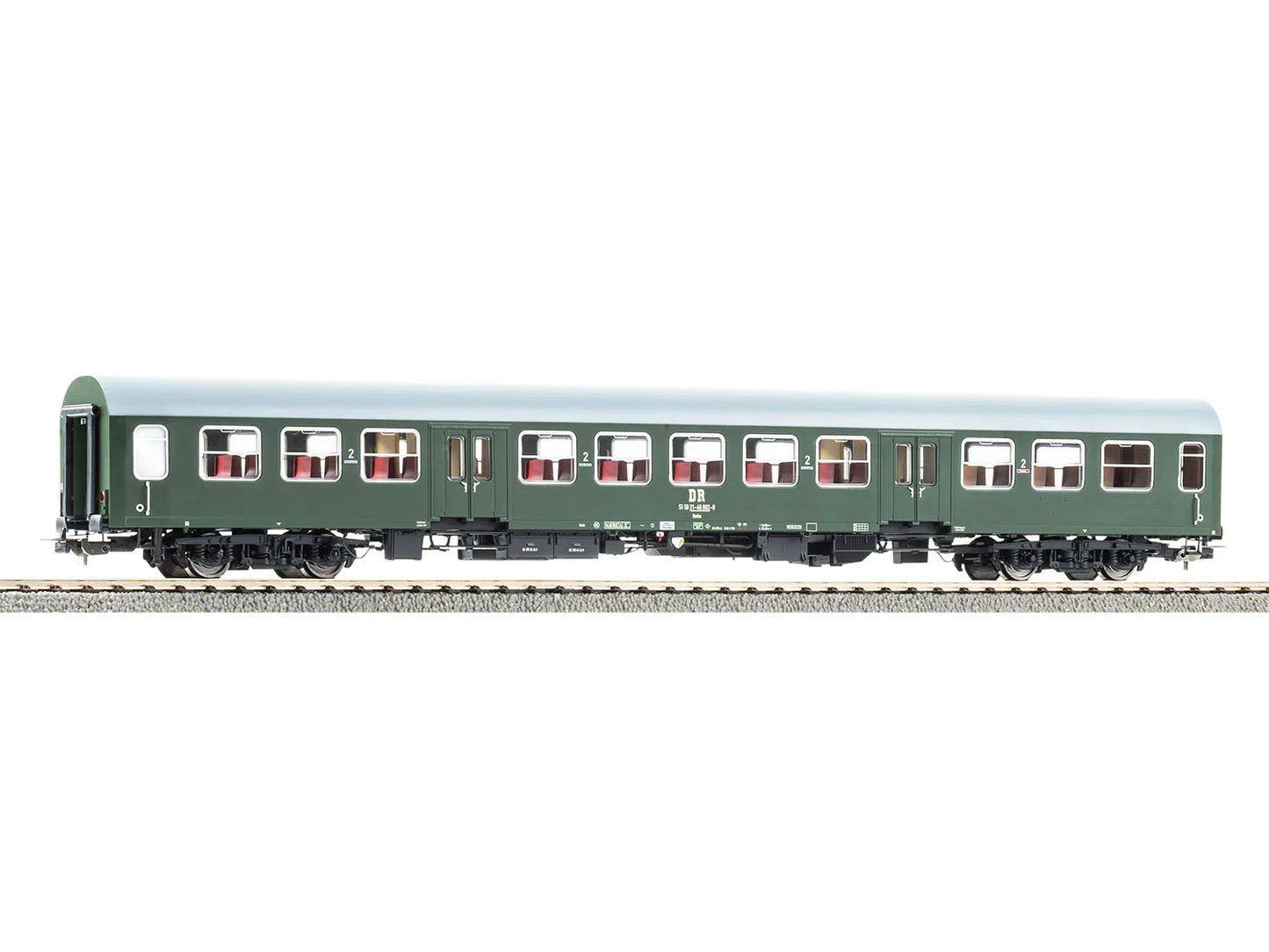 Piko Expert DR Halberstadter 2nd Class Coach IV PK28000 HO Gauge