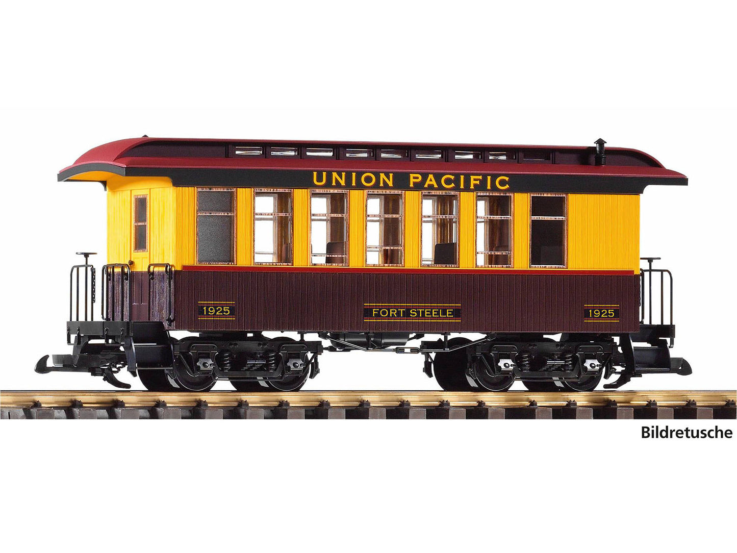 Piko Union Pacific Wood Coach 1925 PK38672 G Gauge