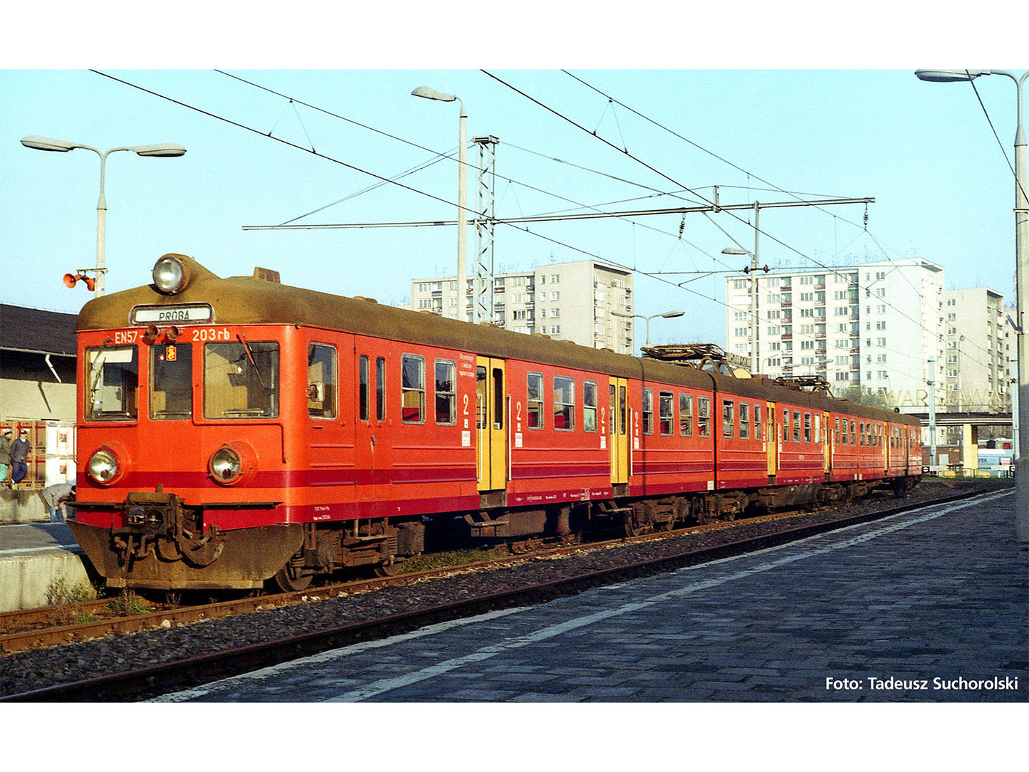 Piko Expert PKP EN57 3 Car EMU V (DCC-Sound) PK51463 HO Gauge