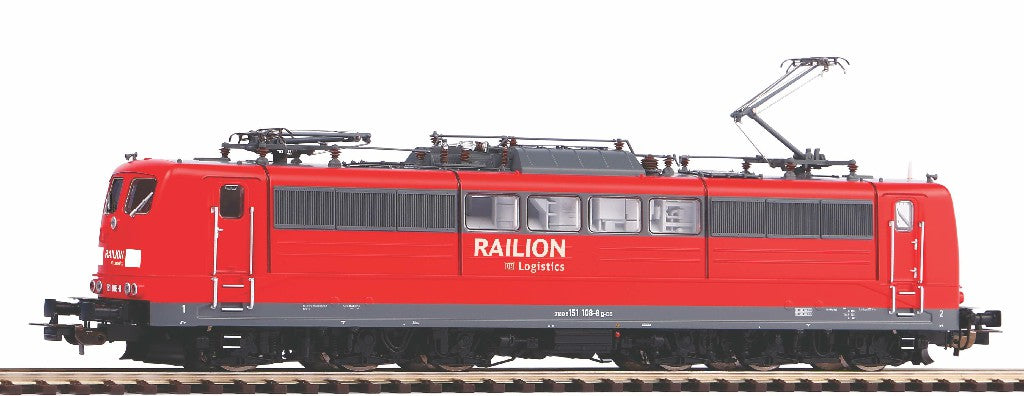 Piko 51912  Expert Railion BR151 Electric Locomotive VI HO