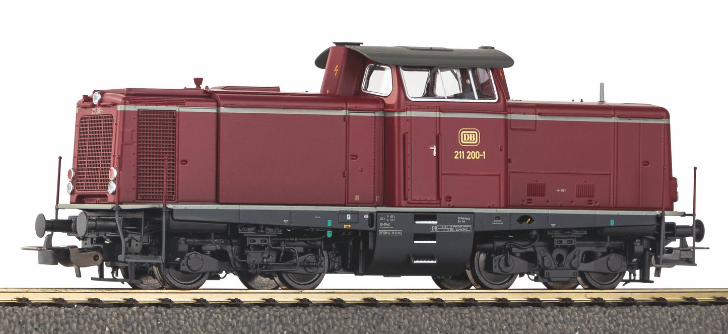 Piko Expert DB BR211 Diesel Locomotive IV (~AC-Sound) PK52323 HO Gauge