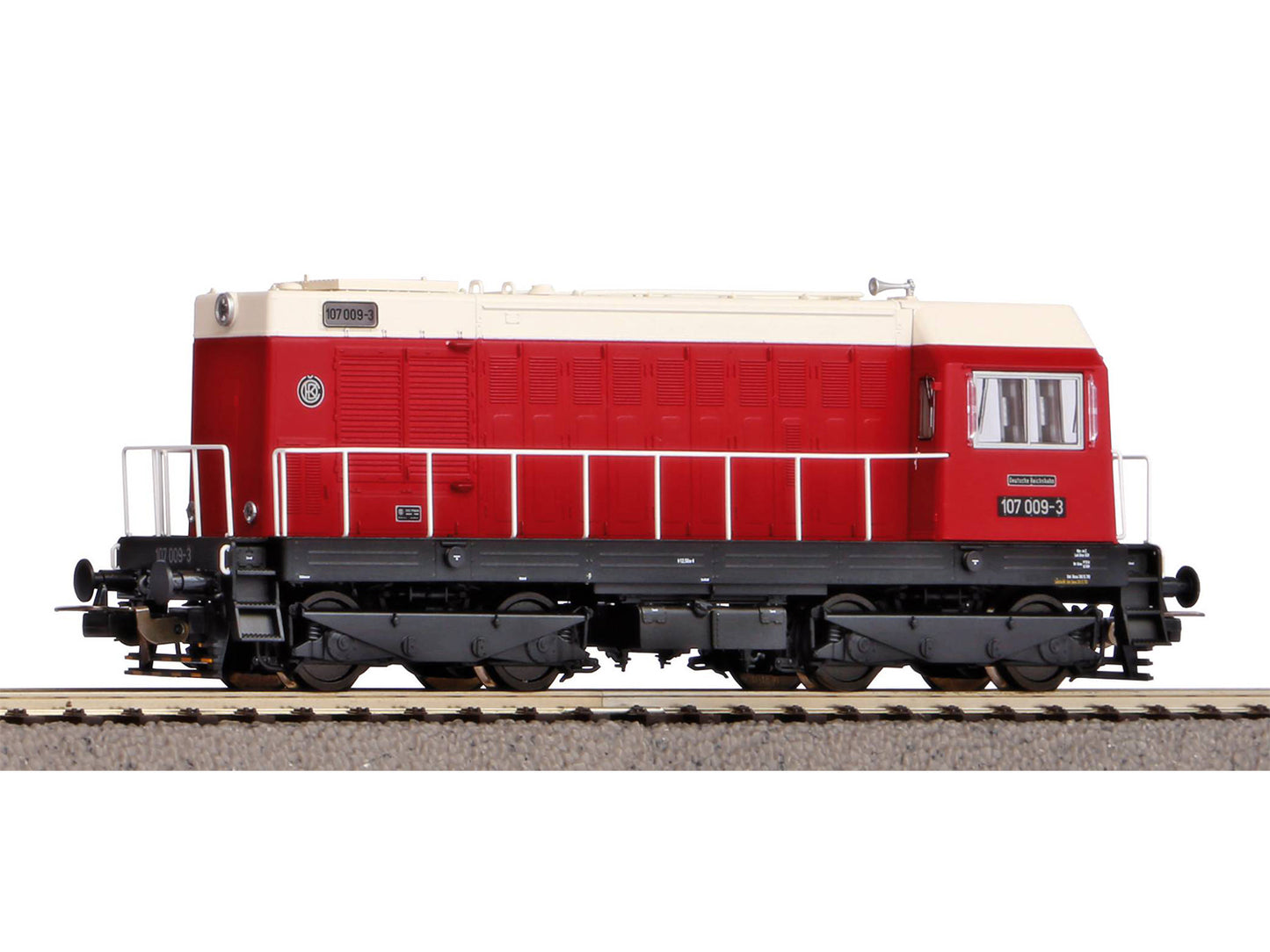 Piko Expert DR BR107 Diesel Locomotive IV HO Gauge 52420