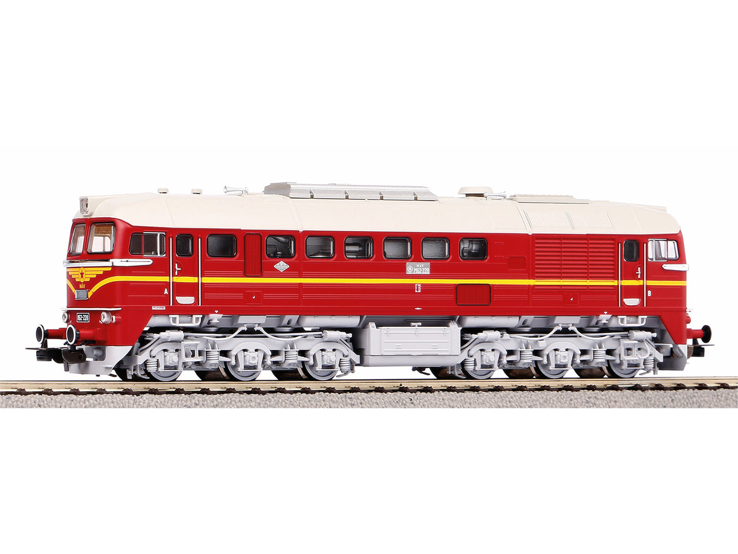 Piko Expert MAV M62 Diesel Locomotive III PK52818 HO Gauge