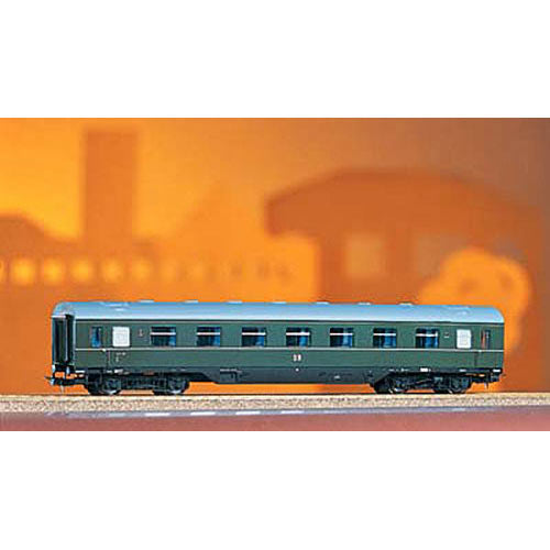 PIKO Classic DR A4ge 1st Class Modernisation Coach III HO Gauge 53240