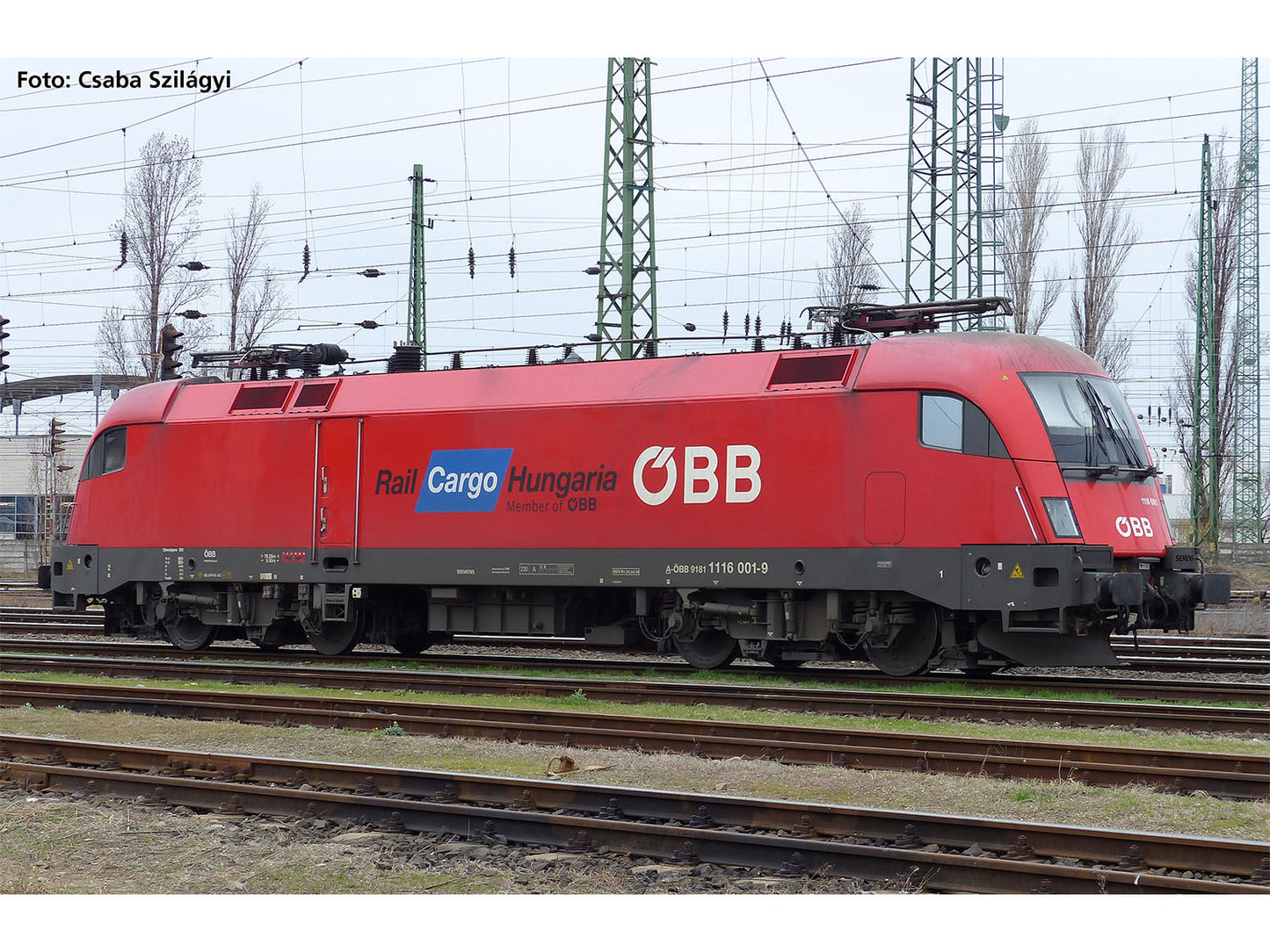 Piko Hobby OBB/RCH Rh1116 Electric Locomotive VI PK57847 HO Gauge