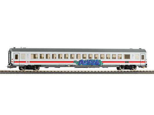 Piko Expert DBAG IC Apmmz126 1st Class Coach w/Graffiti VI HO Gauge PK58849