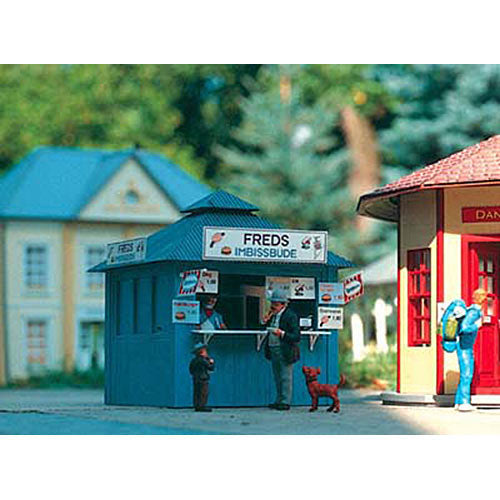 PIKO Freds Snack Bar Kit G Gauge 62021