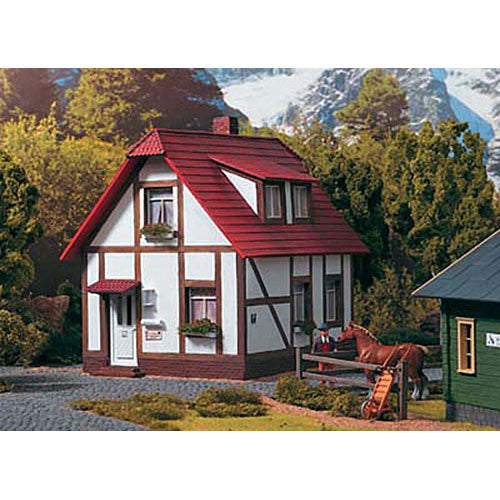 PIKO Dr Konig's House Kit G Gauge 62050