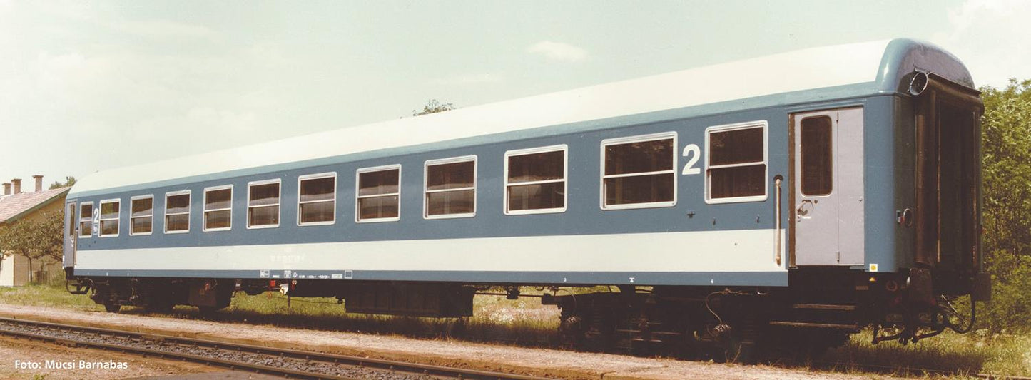 Piko 97618  Expert MAV 2nd Class Coach IV HO