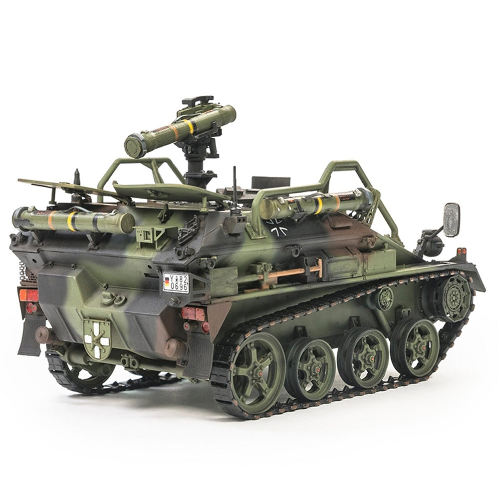 AFV Club 35352 German Army Waffentrager Wiesel 1 MELLS 1:35 Model Kit